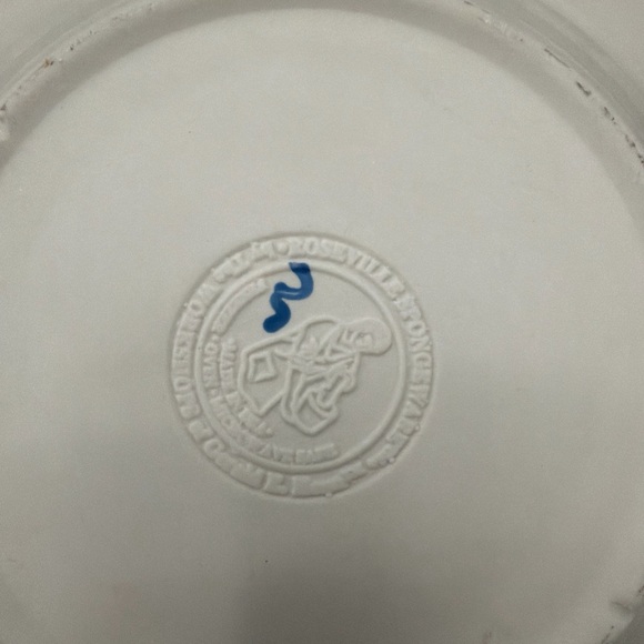 Blue Heart Pattern 10” Plate - Picture 9 of 10